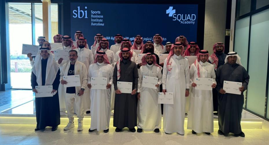 Graduates of the Football Business Diploma Program 50455